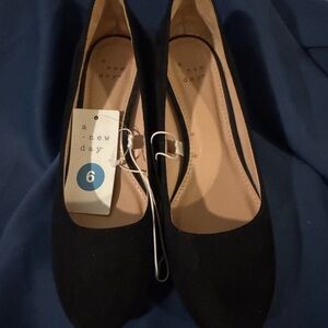 A New Day Women’s Black Block heel pumps
